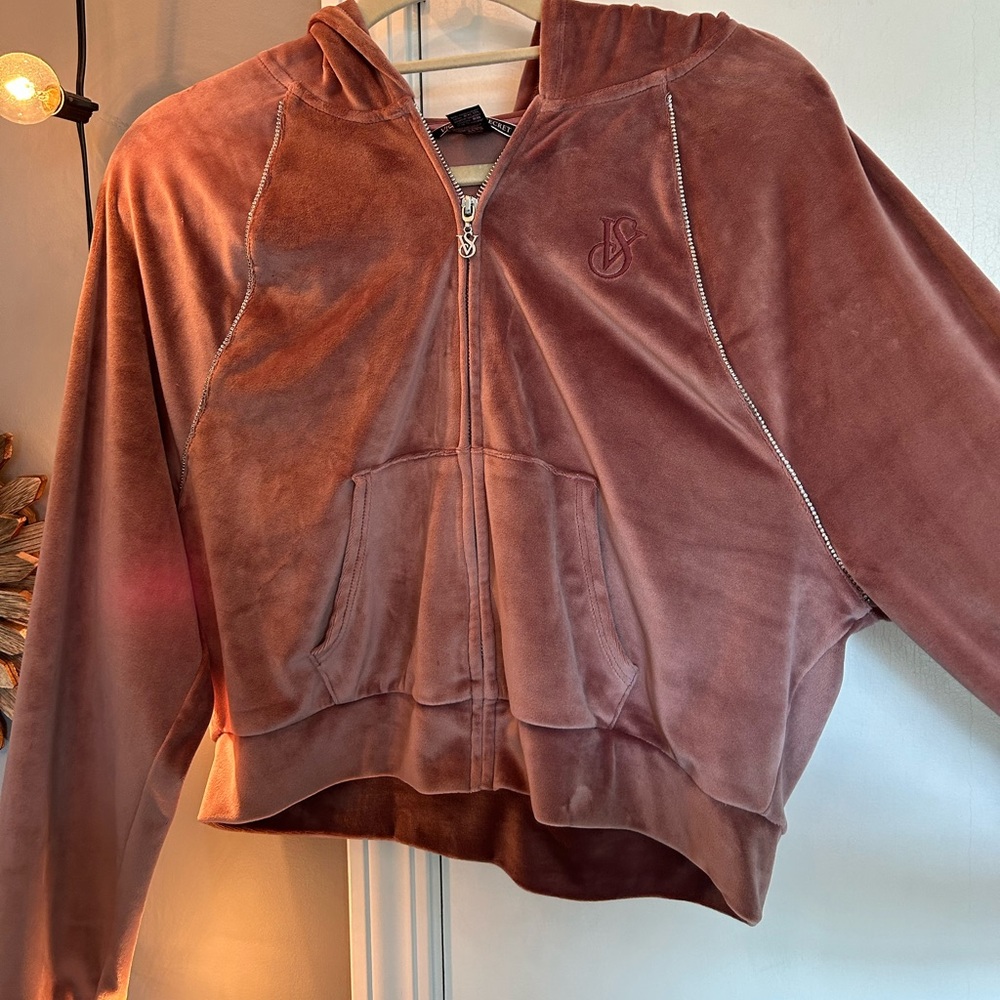 Victoria Secret cropped zip up (velvet)